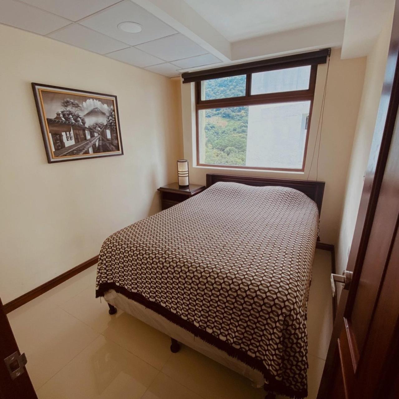 Apartamento Torres De Atitlan Panajachel Ngoại thất bức ảnh