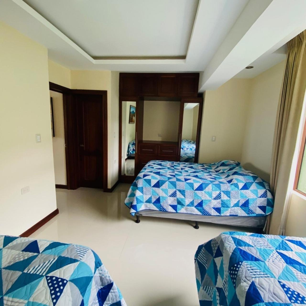 Apartamento Torres De Atitlan Panajachel Ngoại thất bức ảnh